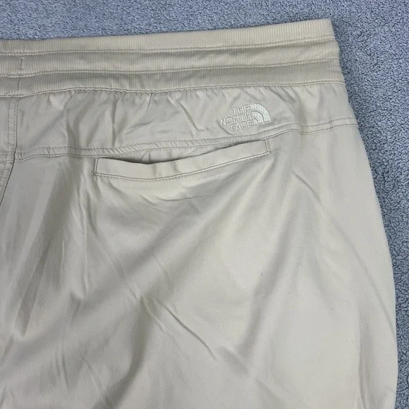 The North Face Aphrodite Motion Capri Pants Women's 3XL Tan Lightweight NEW - Picture 12 of 13